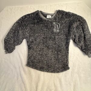 Disney Parks Spirit Jersey Oversized Sweater Gray Sherpa Disneyland Womens XS